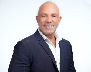Dr. Roberto Sanchez